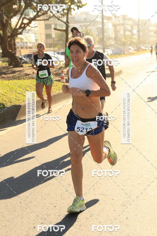 Buy your photos of the eventValverde Runner on Fotop