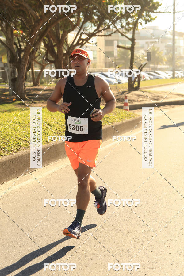 Buy your photos of the eventValverde Runner on Fotop