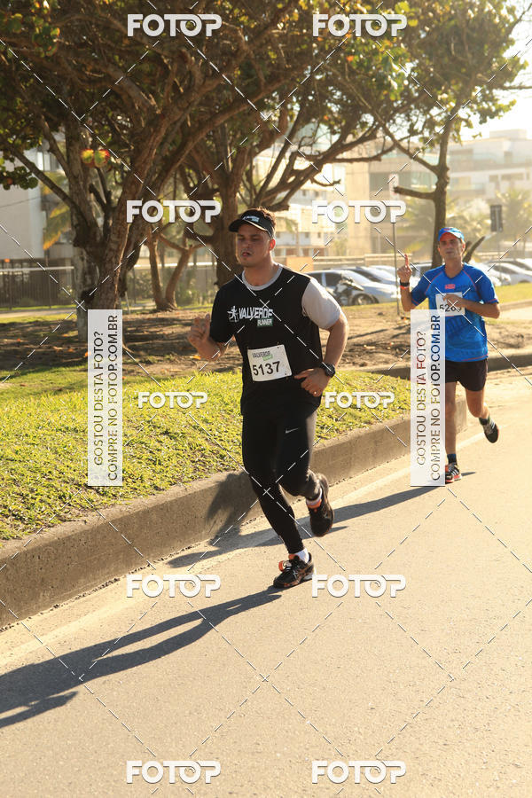Buy your photos of the eventValverde Runner on Fotop