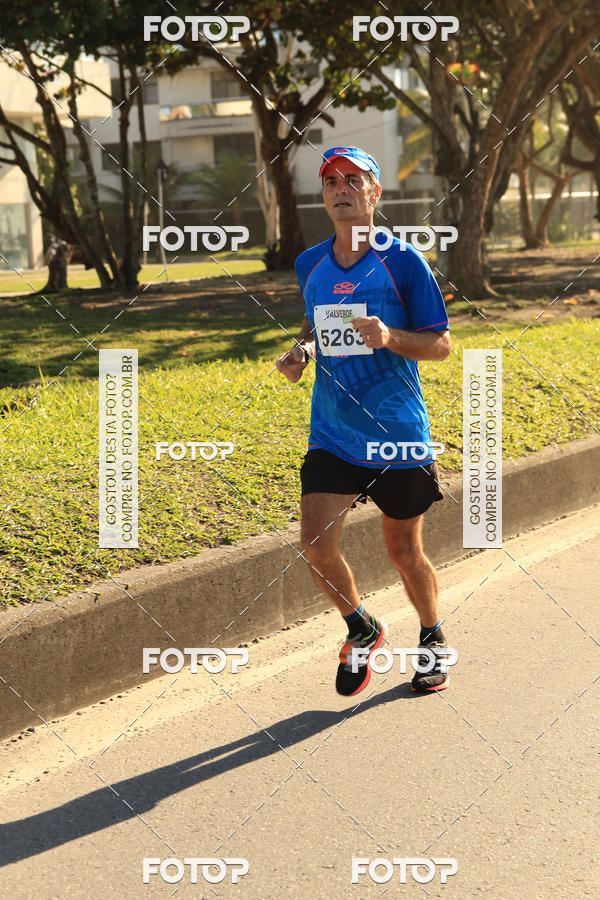 Buy your photos of the eventValverde Runner on Fotop