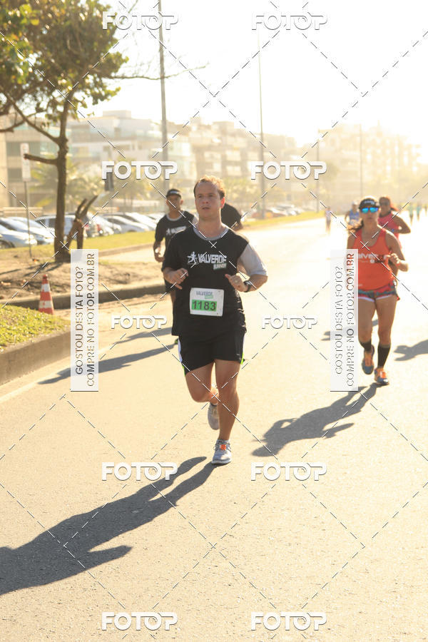 Buy your photos of the eventValverde Runner on Fotop
