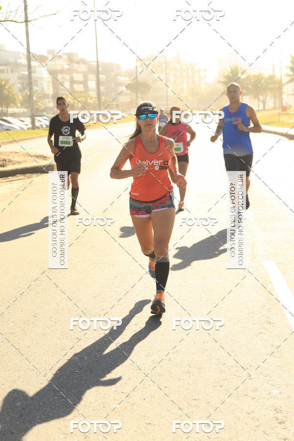 Buy your photos of the eventValverde Runner on Fotop