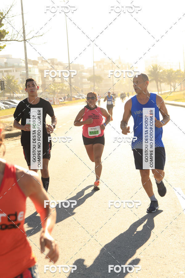Buy your photos of the eventValverde Runner on Fotop