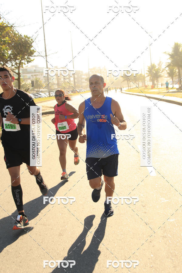 Buy your photos of the eventValverde Runner on Fotop