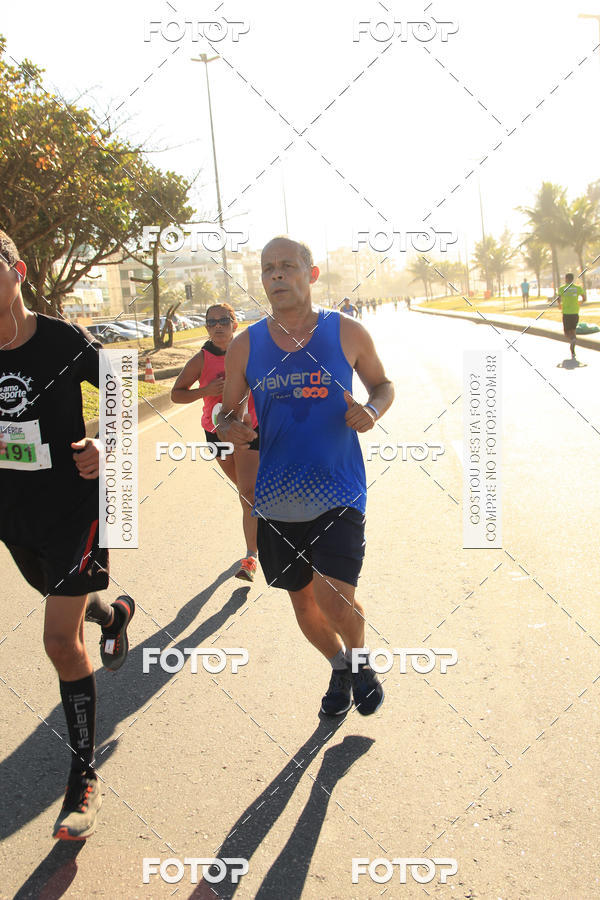 Buy your photos of the eventValverde Runner on Fotop