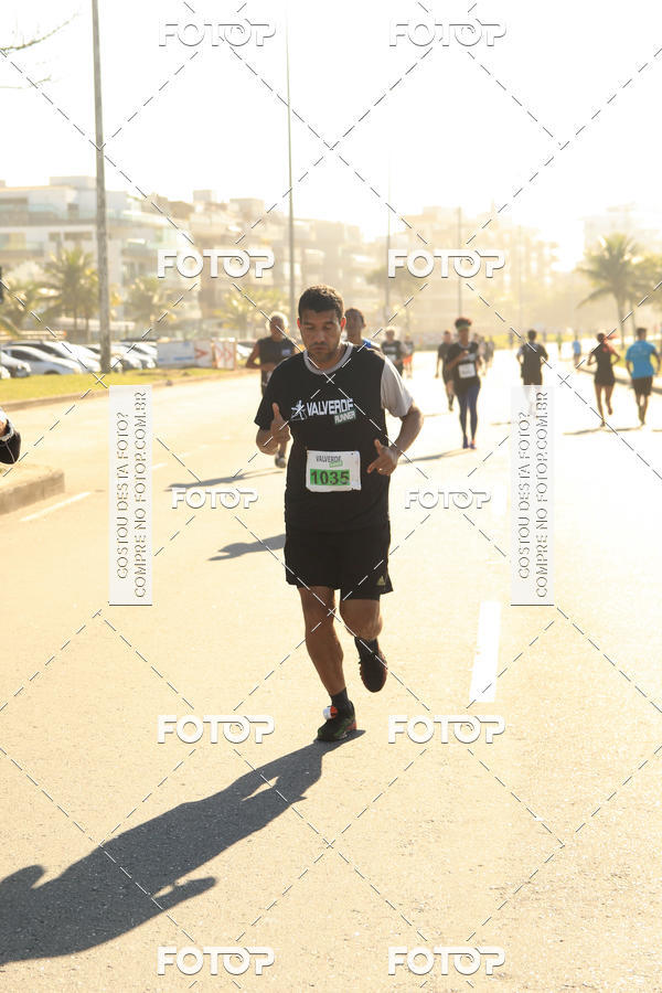 Buy your photos of the eventValverde Runner on Fotop