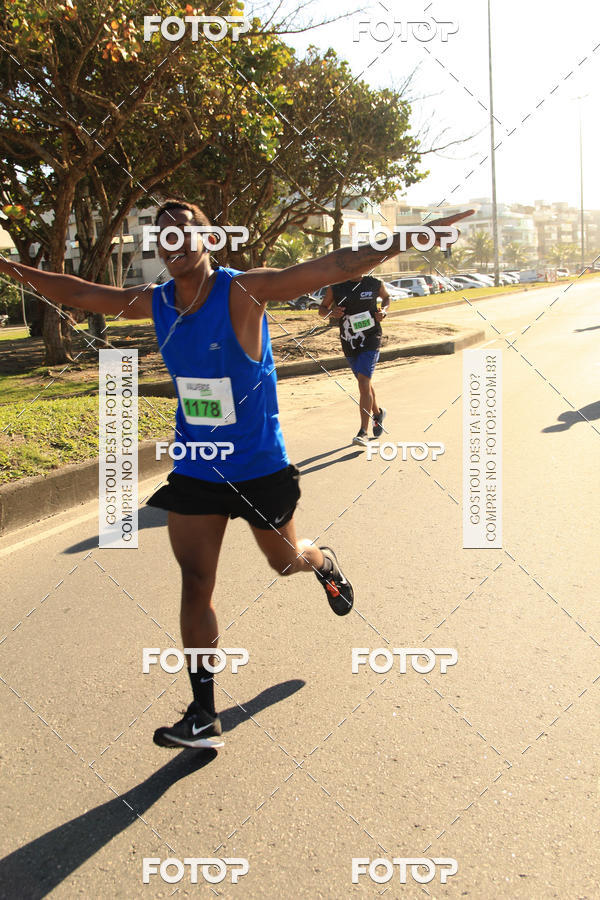 Buy your photos of the eventValverde Runner on Fotop