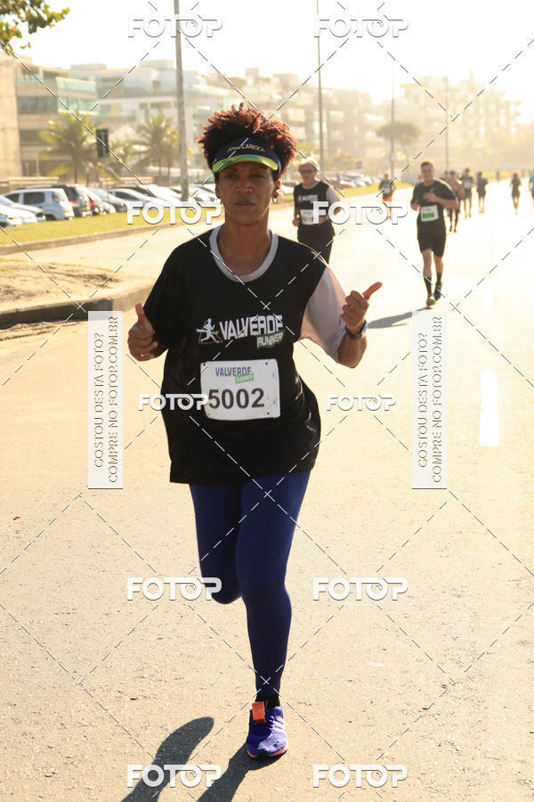 Buy your photos of the eventValverde Runner on Fotop