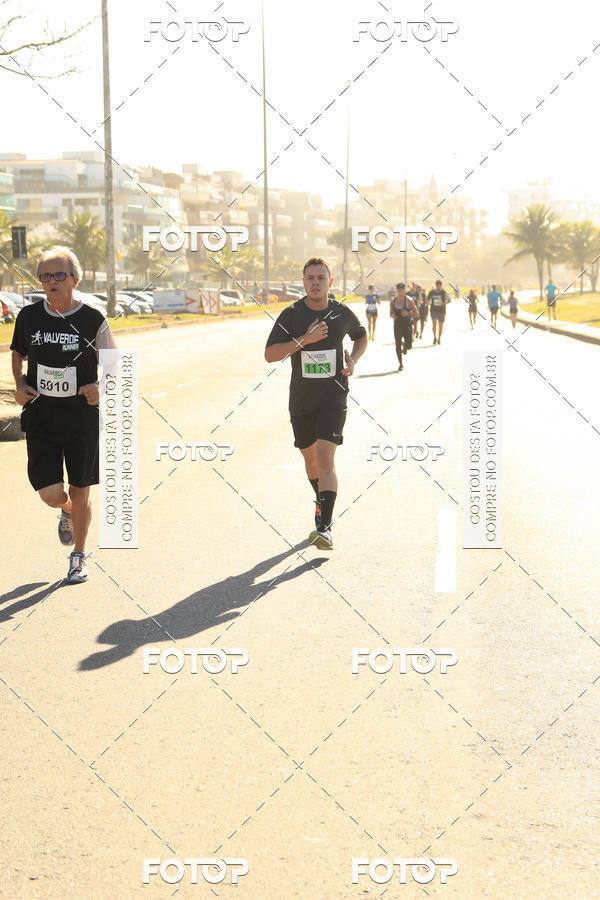 Buy your photos of the eventValverde Runner on Fotop