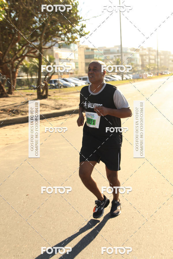 Buy your photos of the eventValverde Runner on Fotop