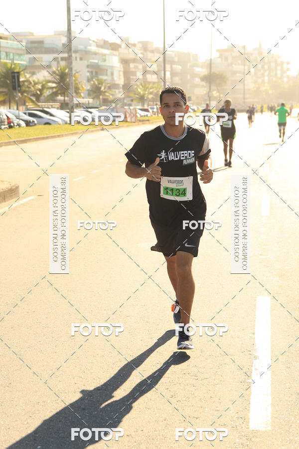 Buy your photos of the eventValverde Runner on Fotop