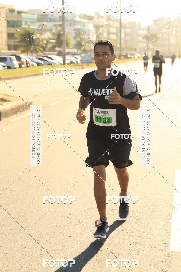 Buy your photos of the eventValverde Runner on Fotop
