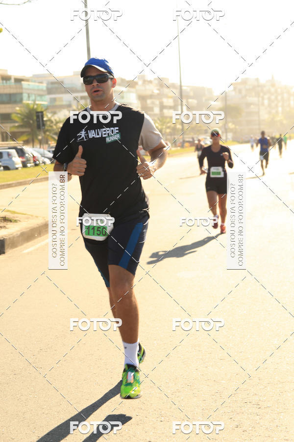Buy your photos of the eventValverde Runner on Fotop