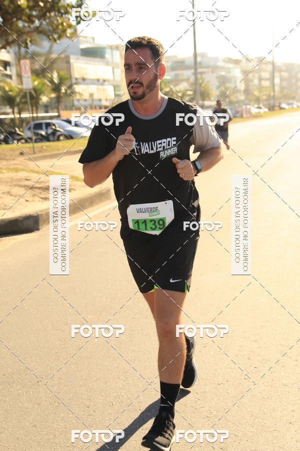 Buy your photos of the eventValverde Runner on Fotop