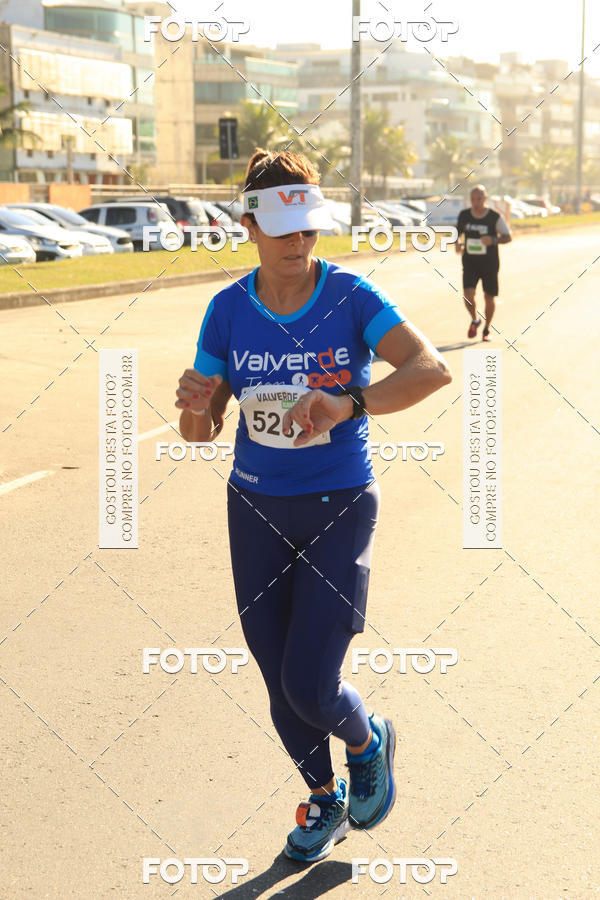 Buy your photos of the eventValverde Runner on Fotop