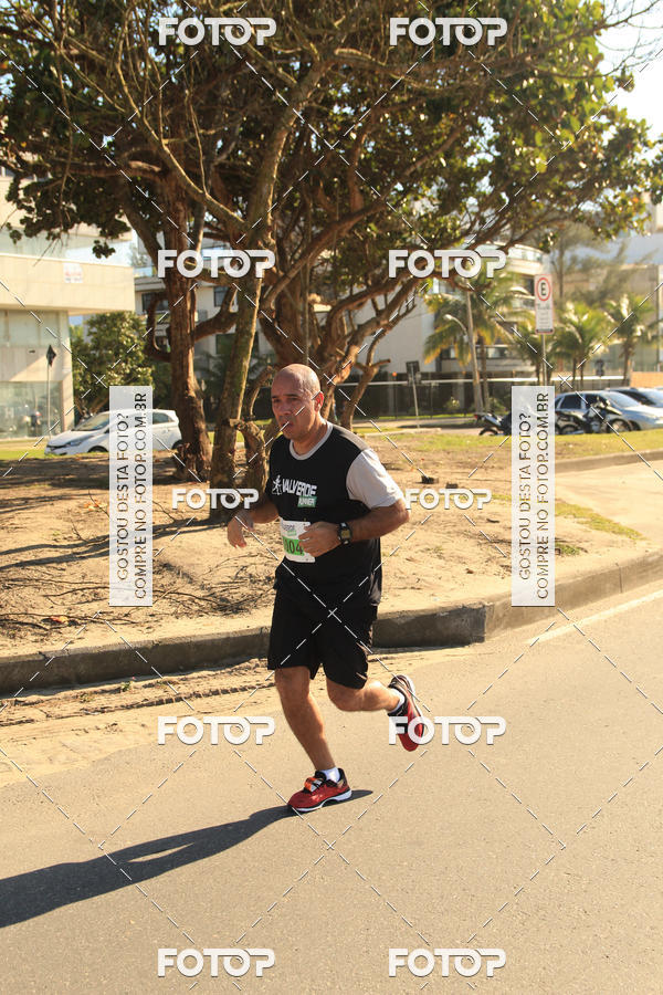Buy your photos of the eventValverde Runner on Fotop