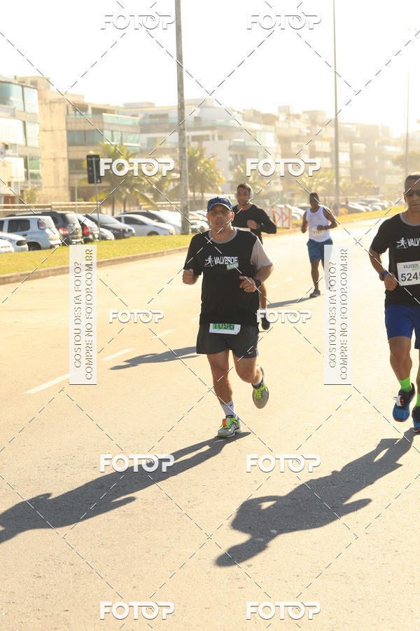 Buy your photos of the eventValverde Runner on Fotop