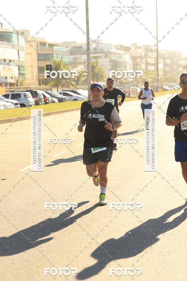 Buy your photos of the eventValverde Runner on Fotop