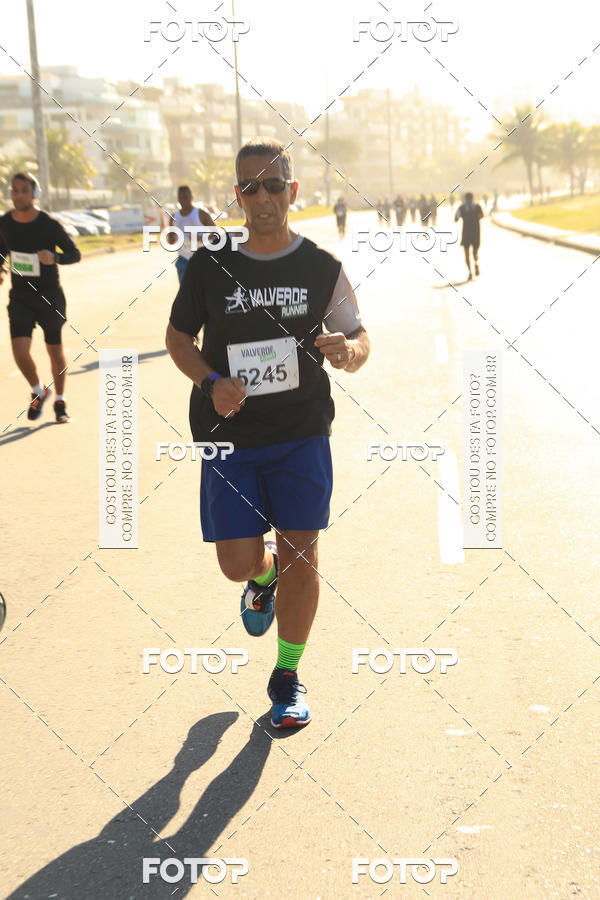 Buy your photos of the eventValverde Runner on Fotop