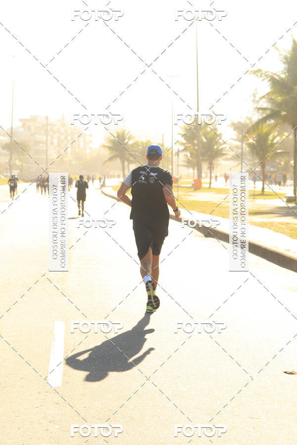 Buy your photos of the eventValverde Runner on Fotop