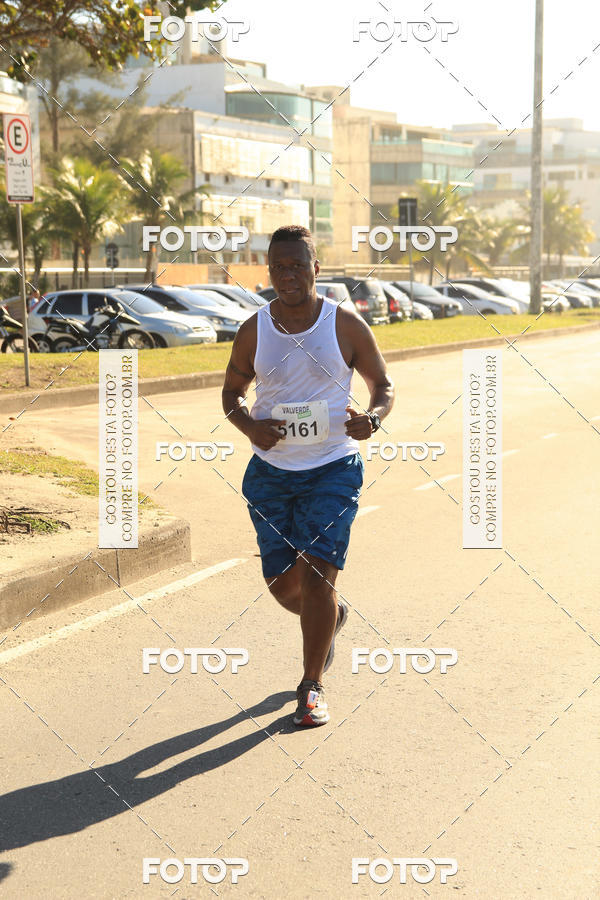 Buy your photos of the eventValverde Runner on Fotop