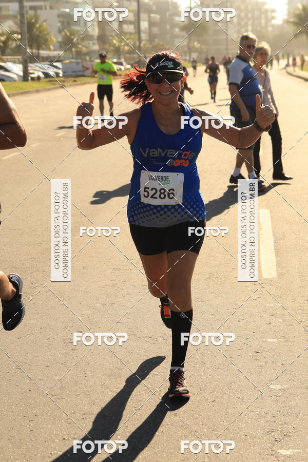 Buy your photos of the eventValverde Runner on Fotop