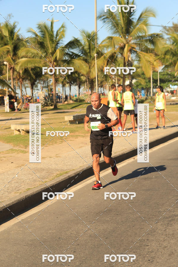 Buy your photos of the eventValverde Runner on Fotop