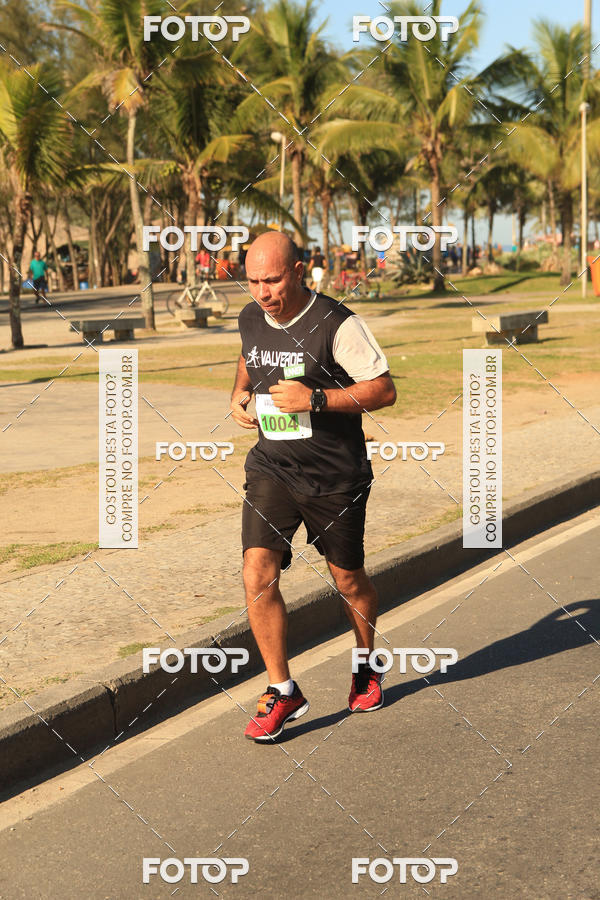 Buy your photos of the eventValverde Runner on Fotop