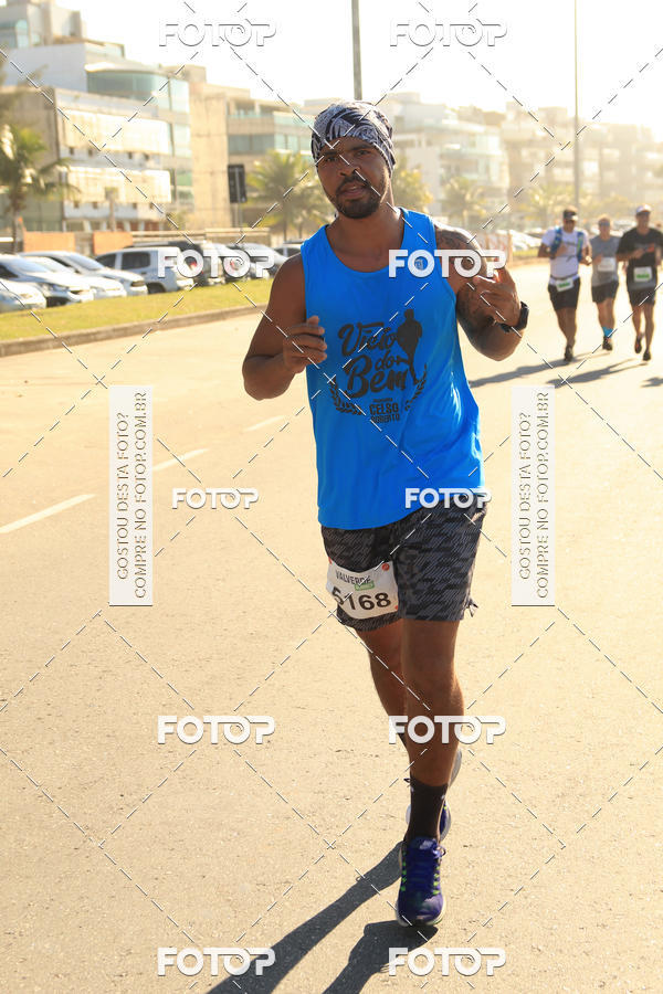 Buy your photos of the eventValverde Runner on Fotop