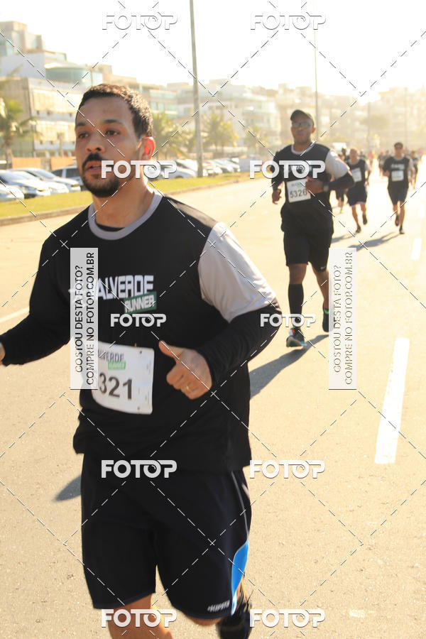 Buy your photos of the eventValverde Runner on Fotop