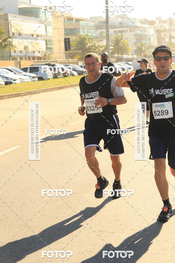 Buy your photos of the eventValverde Runner on Fotop