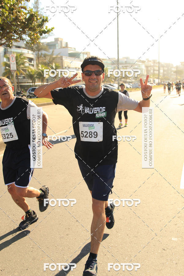 Buy your photos of the eventValverde Runner on Fotop