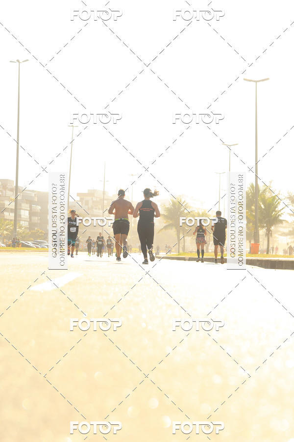 Buy your photos of the eventValverde Runner on Fotop