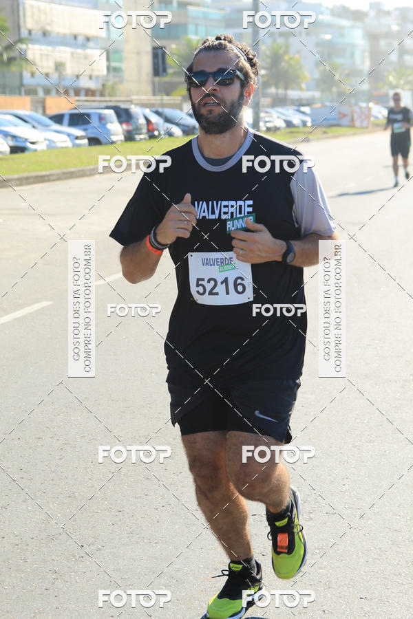 Buy your photos of the eventValverde Runner on Fotop