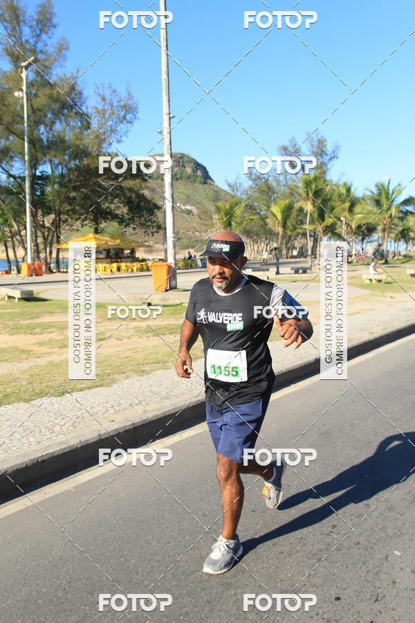 Buy your photos of the eventValverde Runner on Fotop