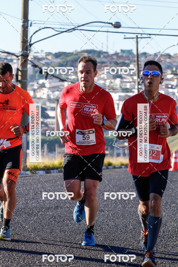 Buy your photos of the eventSANTANDER TRACK&FIELD RUN SERIES Franca Shopping on Fotop