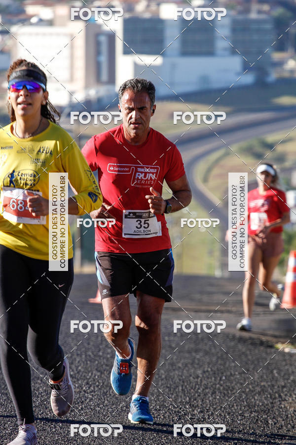 Buy your photos of the eventSANTANDER TRACK&FIELD RUN SERIES Franca Shopping on Fotop