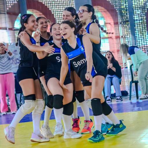 JOGOS ESCOLARES DO ESPRITO SANTO  - GUARAPARI - VLEI - BASQUETE- FUTSAL - INFANTIL  sur Fotop