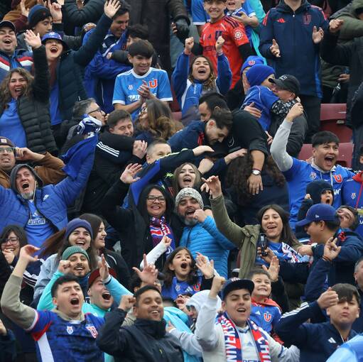 Event cover U DE CHILE VS U ESPAOLA ALBUM 2