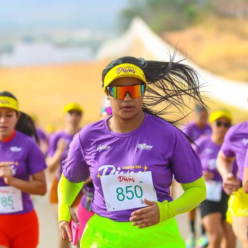 36,90 PACOTE PROMOCIONAL COM TODAS AS SUAS FOTOS DA VII CORRIDA DA DIVAS 2025 - SELECIONE PACOTE COM TODAS AS FOTOS PELO RECONHECIMENTO FACIAL - BAIXE O APP FOTOP on Fotop