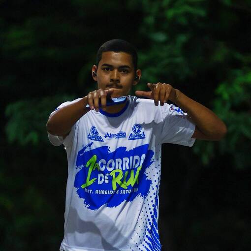 Treino a noite no Bosque das Arapiracas no Fotop