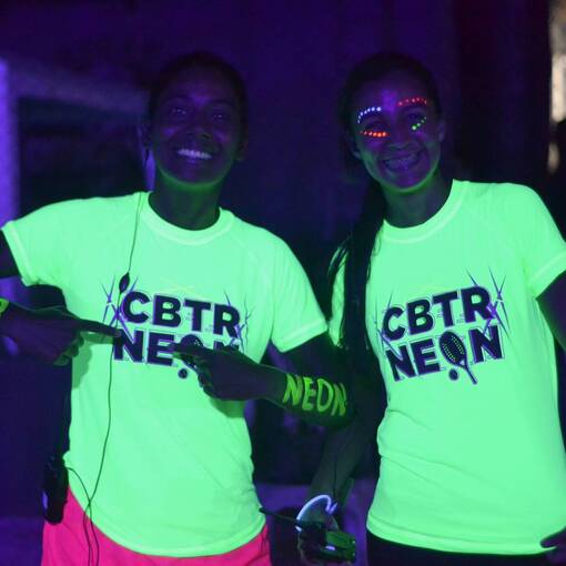 Event cover 1 Torneio Neon de Beach Tennis - TreeHouse 12/09