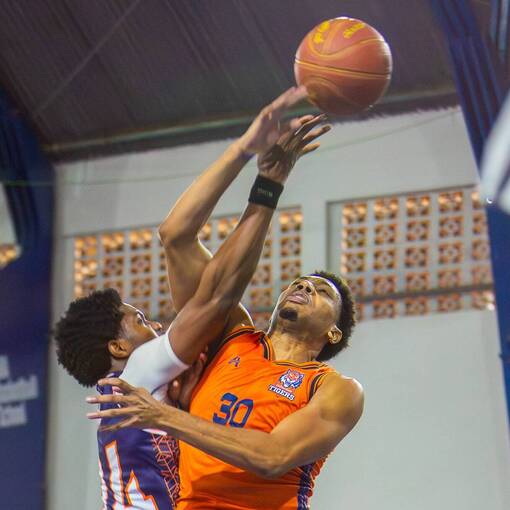 NLB - UNASP TIGERS vs UNASP ROOSTERS sur Fotop