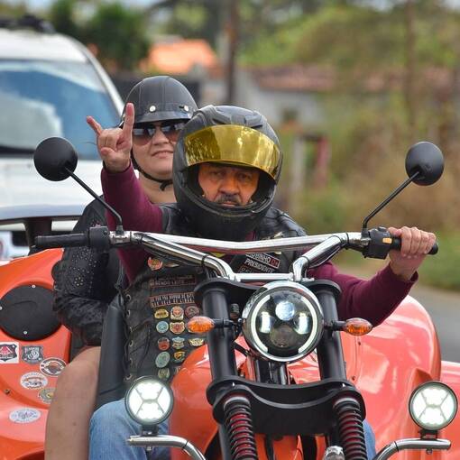 CONQUISTA MOTO ROCK En Fotop