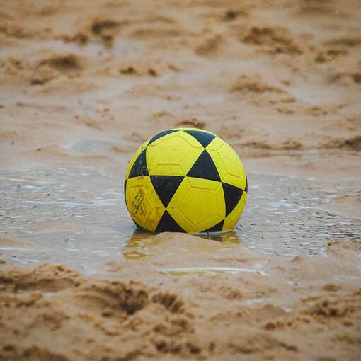 4 Torneio Jacobassi de Futevlei  on Fotop