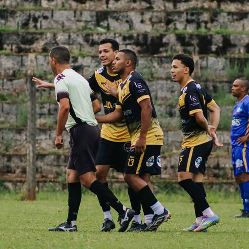 PTC X ASTON VILLA no Fotop