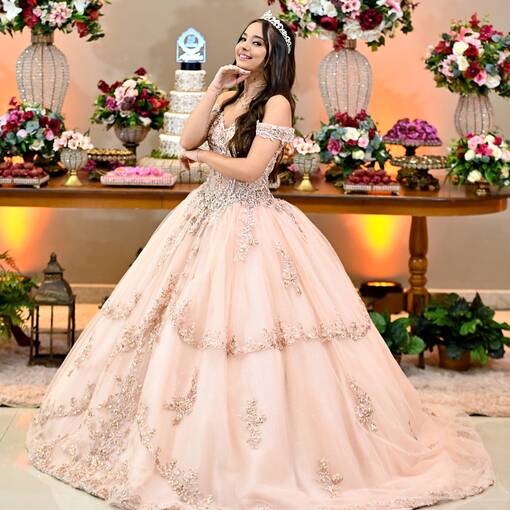 Event cover 15 anos agatha