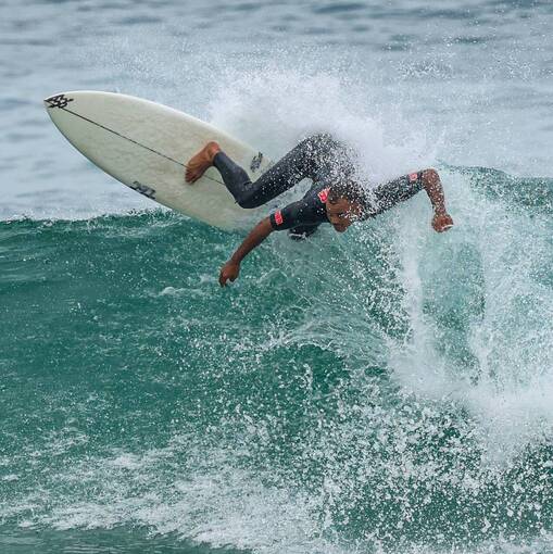 Capa do evento SURFE EM ITAMAMBUCA DIA 18/11 A DIA 20/11