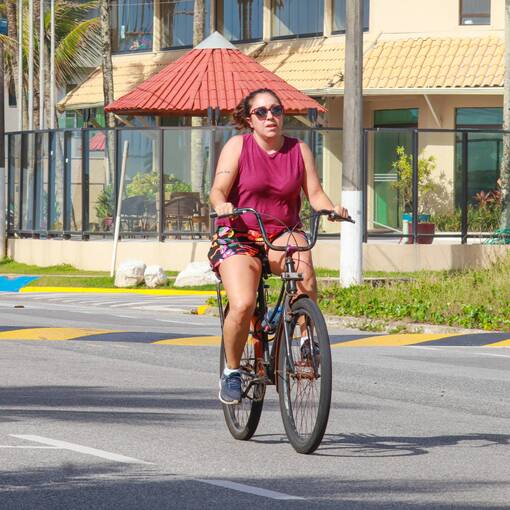 Event cover Feriad�o em Peru�be (quinta, sexta e s�bado)