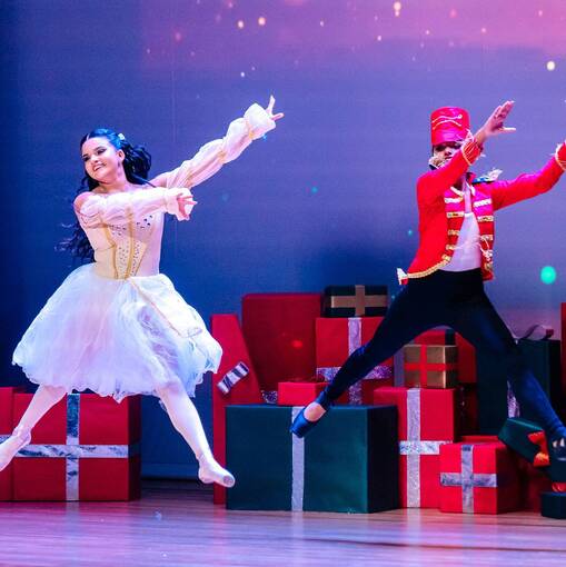 Event cover Ballare Manu Souza - aventuras de clara e o quebra-nozes 